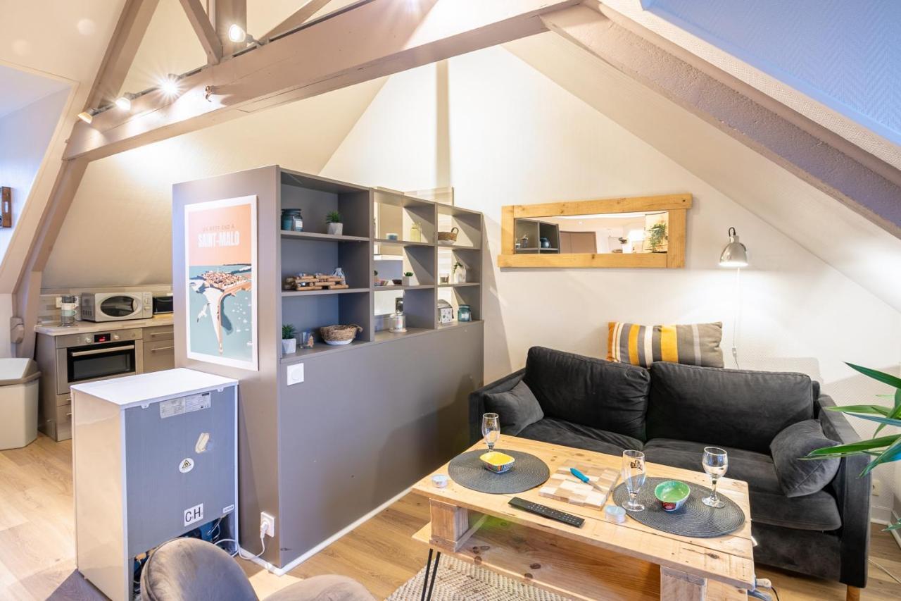 Apartamento Le Petit Mélorien Saint-Méloir-des-Ondes Exterior foto